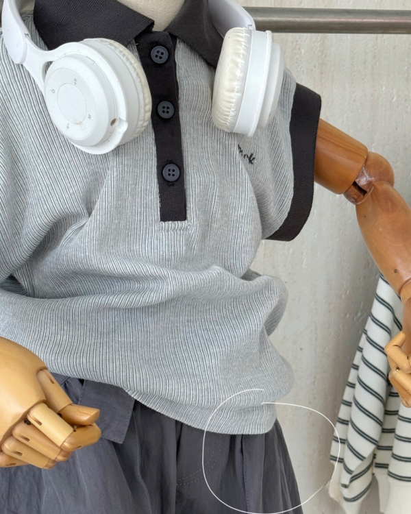 立領撞色滾邊坑條背心 