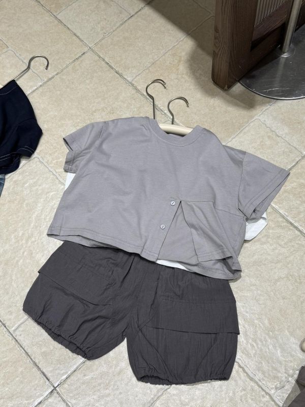 光澤感日系短褲 