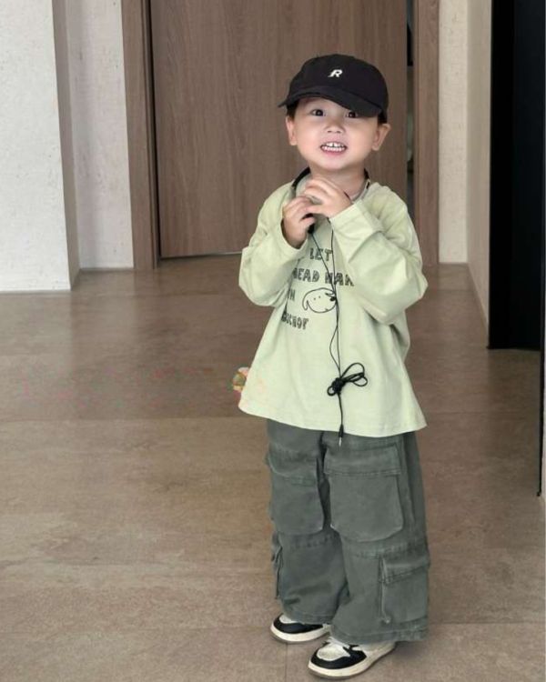 酷酷的咖綠刷色工裝長褲 