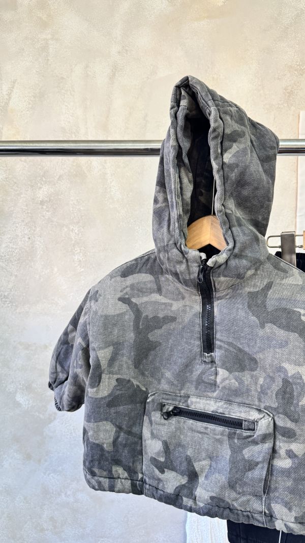 迷彩夾棉連帽帥氣拉鏈口袋防風抽繩上衣 