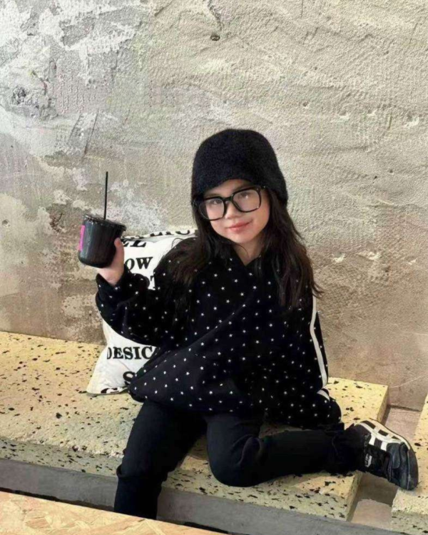 藏青星星條紋刷毛連帽大學T(實體是藏青色) 