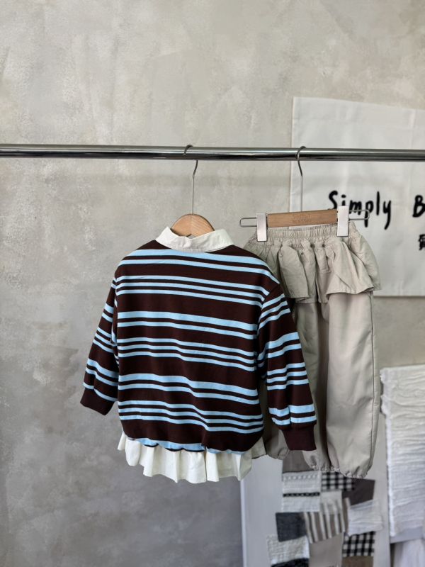 咖藍條紋荷葉邊立領加絨上衣 