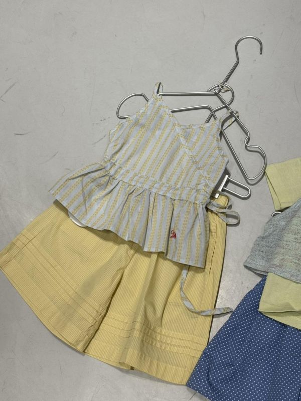 檸檬黃條紋八分寬褲 