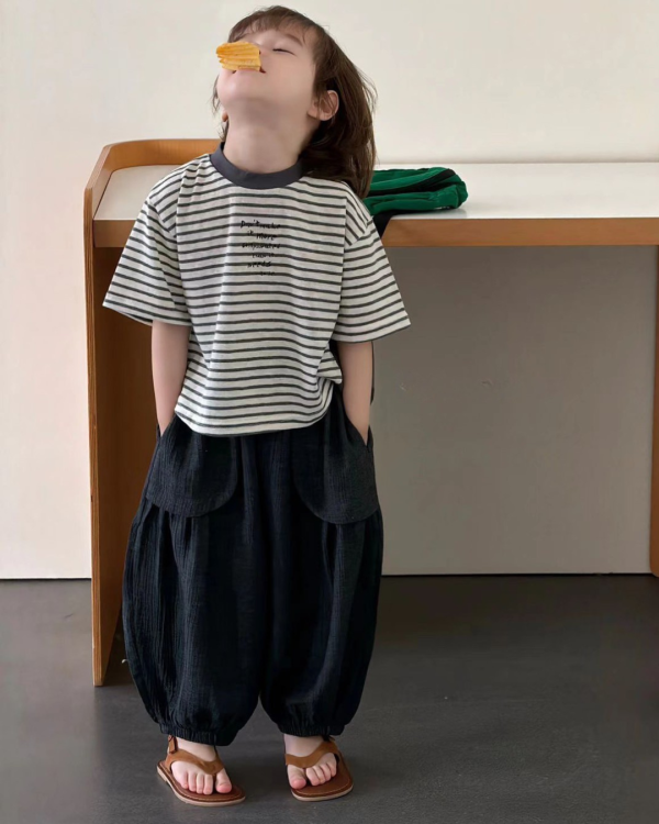 異材質拼接設計日系條紋短T 