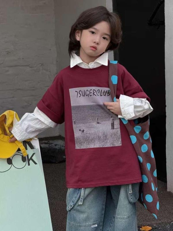 海灘舊照片印花暗紅短T 