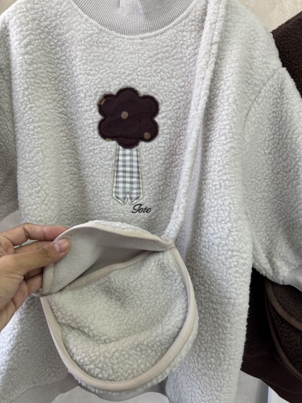 大地色花朵毛毛連身裙 