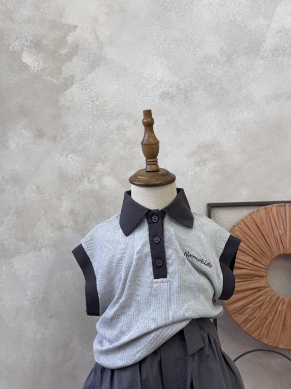 立領撞色滾邊坑條背心 