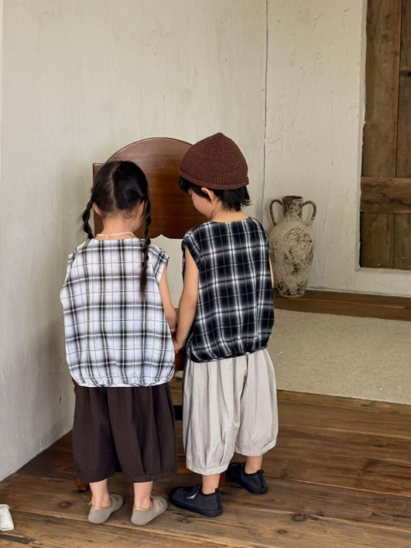 日系褶皺鈕扣百搭八分褲 