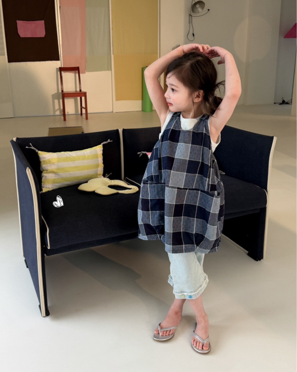 不撞衫！細節提花刺繡牛仔格紋氣球洋裝 