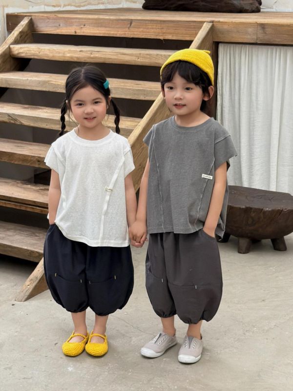 無性別百搭結構不收邊背心 