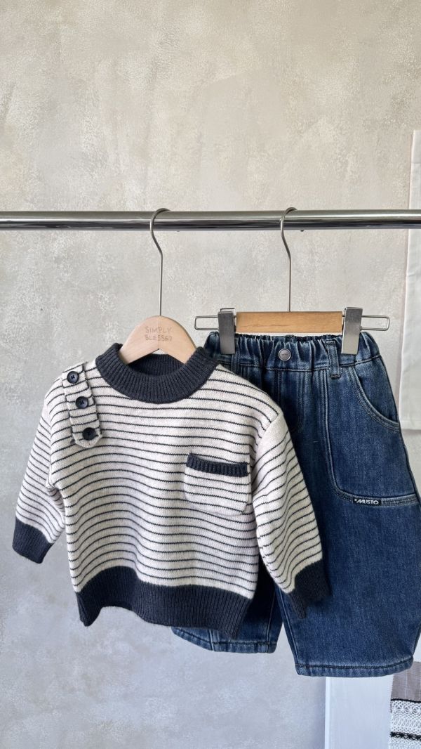 文青造型條紋針織上衣(沒有加厚手感很好完全不刺) 