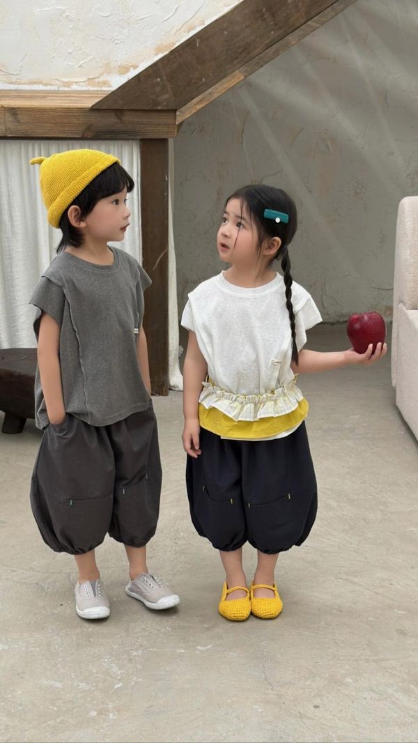 無性別百搭結構不收邊背心 