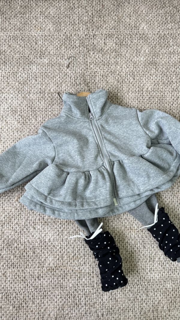 兩穿！木耳邊純色加絨內搭長褲(含蝴蝶結襪套) 