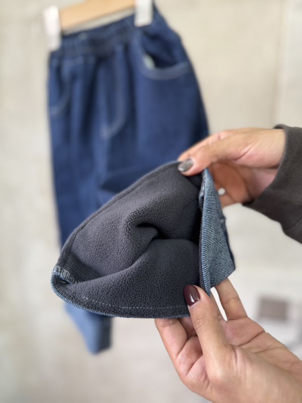 褲腳立體小熊翻摺薄絨牛仔褲 