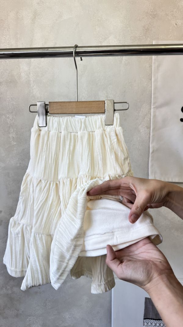 百搭絲絨半身裙 