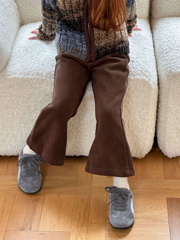 超百搭薄絨喇叭九分長褲 