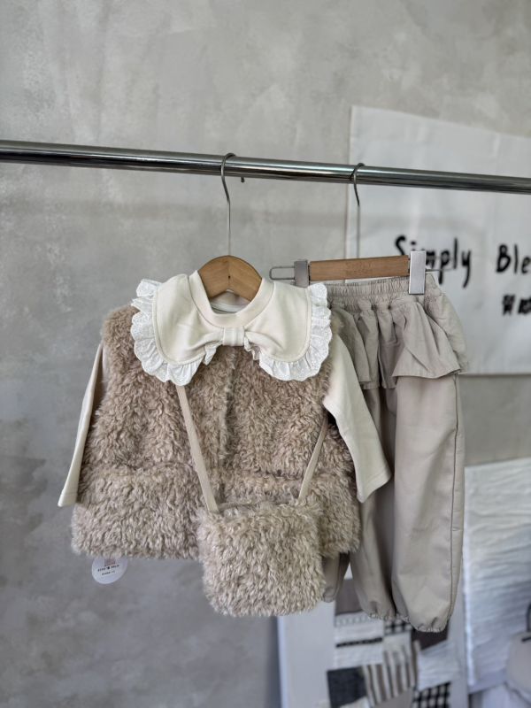 可愛毛毛背心(含同款包包) 