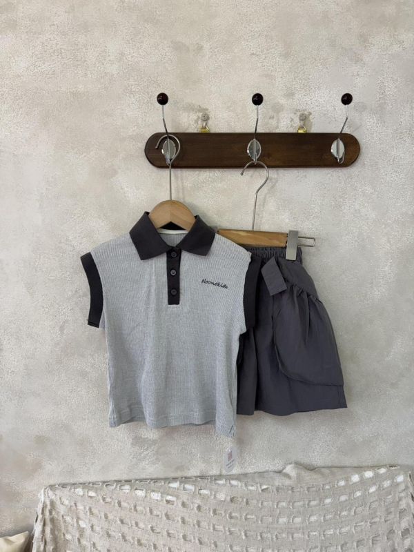 立領撞色滾邊坑條背心 