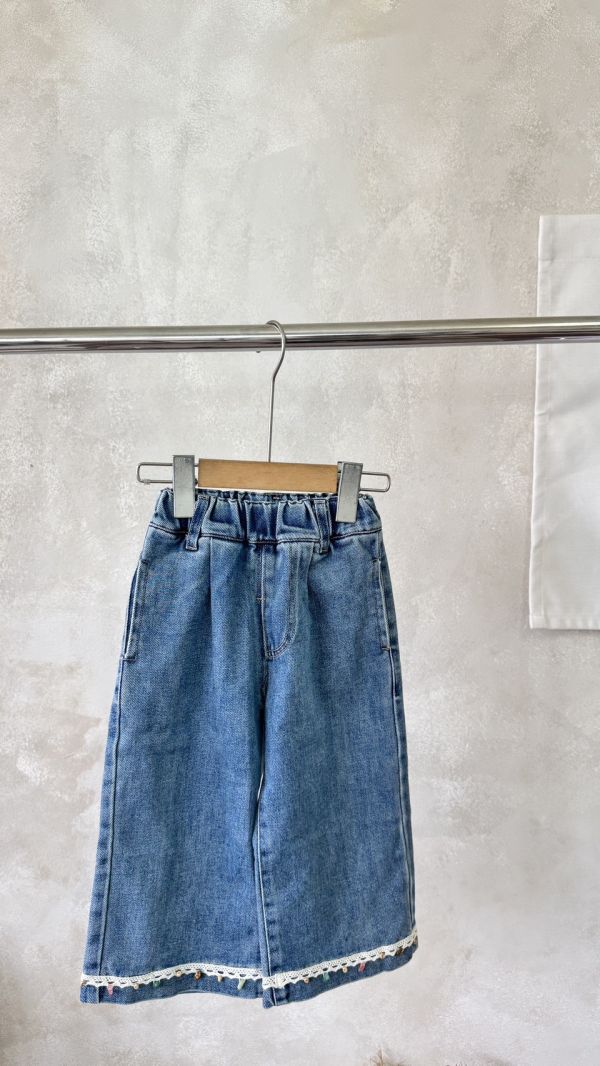 蕾絲花邊繽紛石頭掛飾牛仔褲 