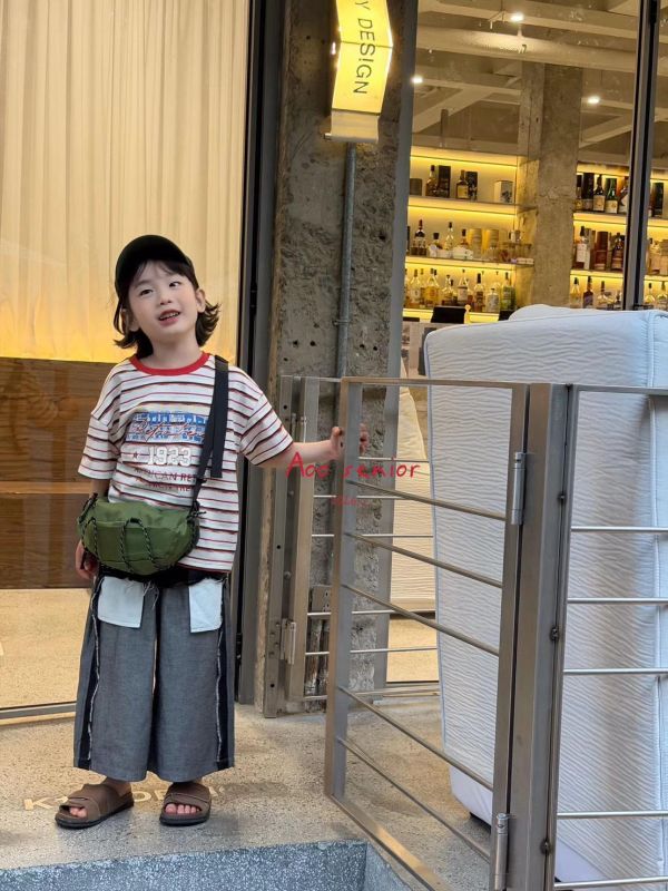 天哪那個誰的褲子沒有翻過來 