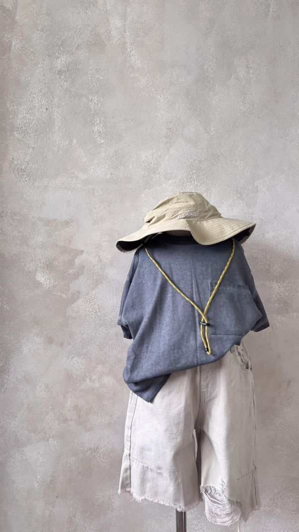 無性別個性刷破杏灰牛仔中褲 