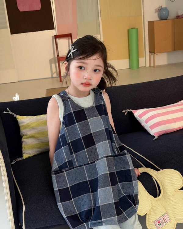 不撞衫！細節提花刺繡牛仔格紋氣球洋裝 