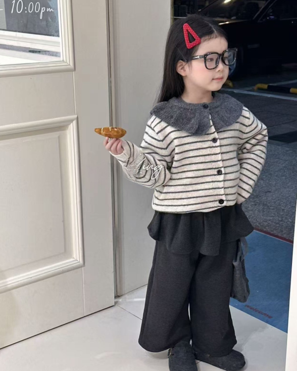 氣質翻領條紋軟針織外套 