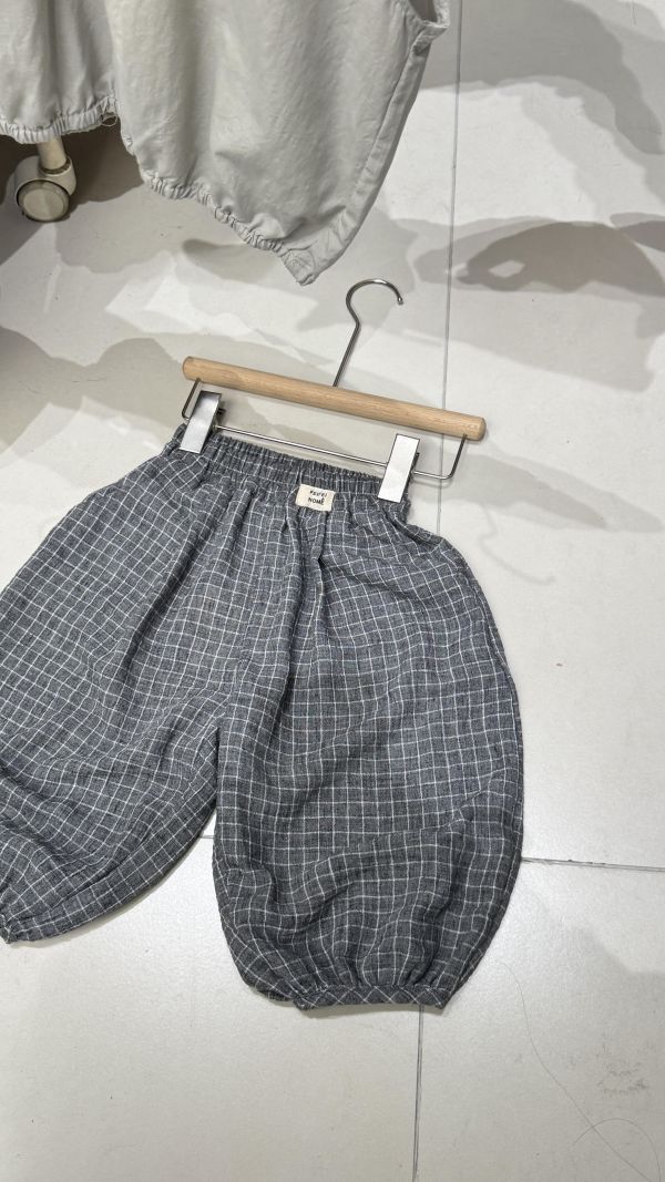小標超親膚格子長褲 