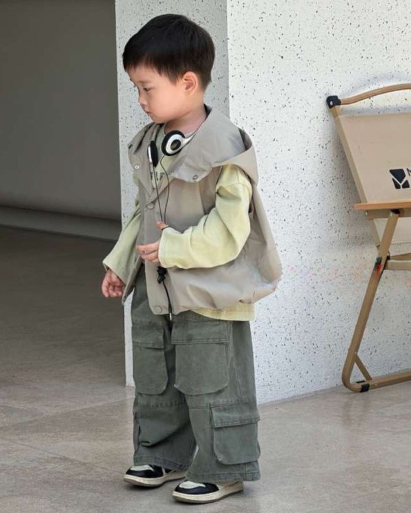 酷酷的咖綠刷色工裝長褲 