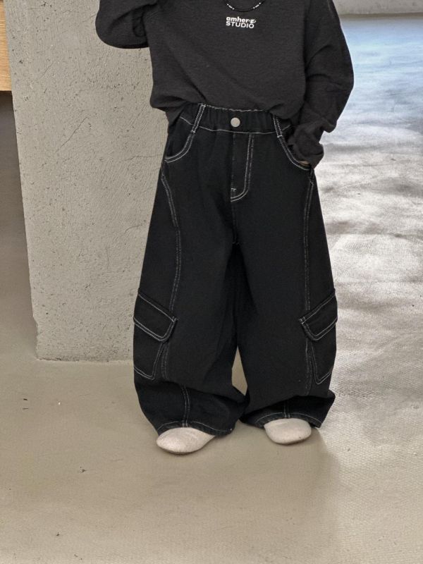 設計感多口袋工裝牛仔加絨長褲 