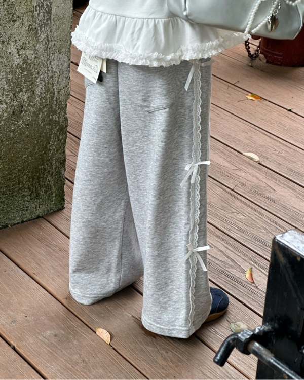 手感超好！蕾絲花邊花灰棉長褲 