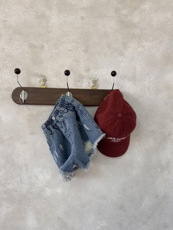 辣辣個性刷破抽鬚短褲 