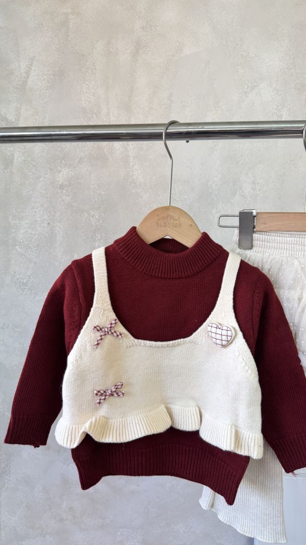 紅紅假兩件愛心蝴蝶結針織上衣 