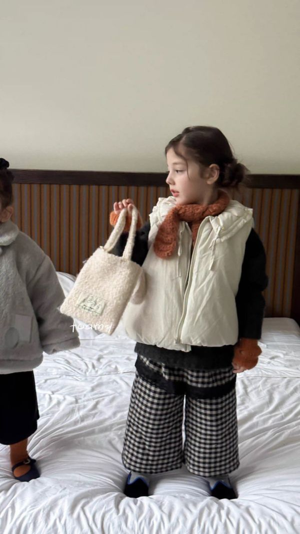 花邊綁帶全鋪棉保暖拉鍊背心 