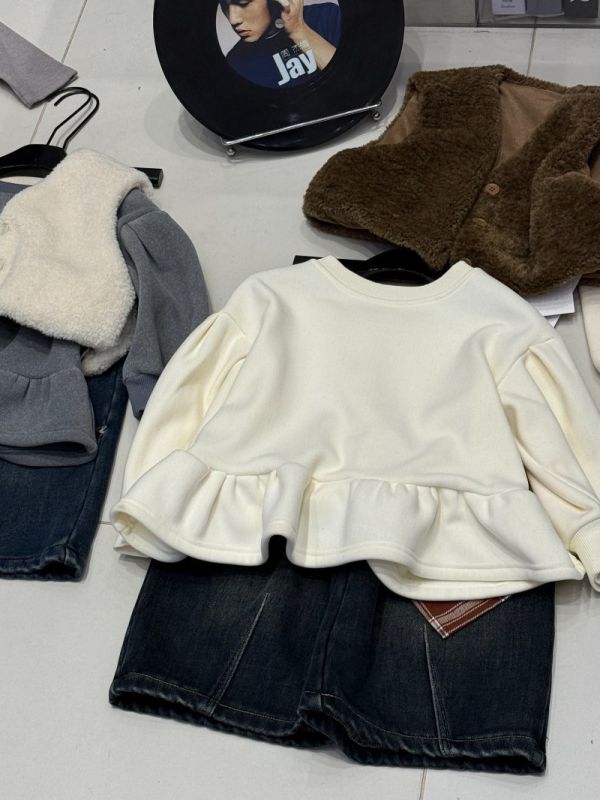 兩件套！毛毛短版背心超韓泡泡袖荷葉邊長版加厚上衣 