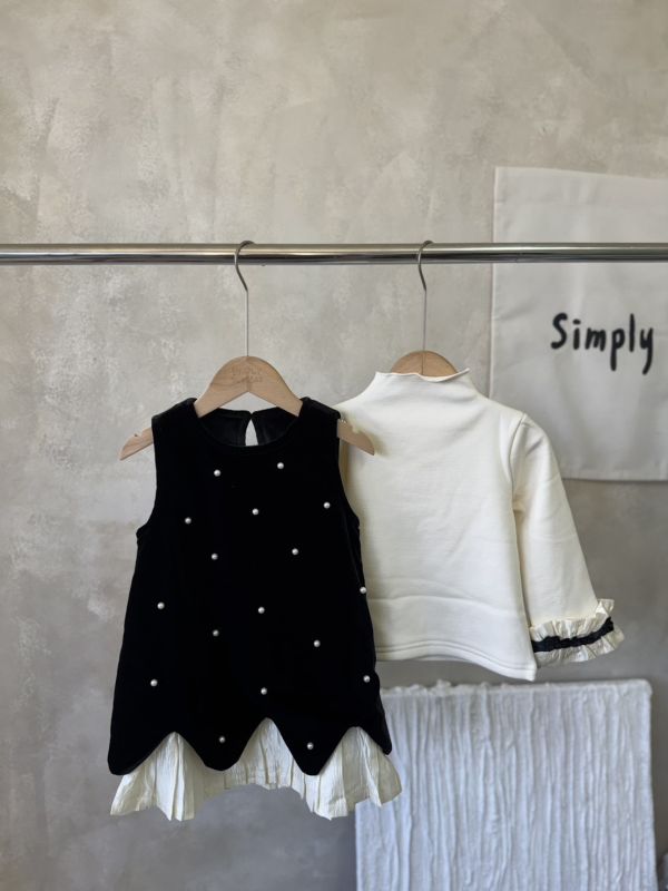 兩件套！質感珍珠荷葉邊連身裙木耳邊內搭上衣套裝 