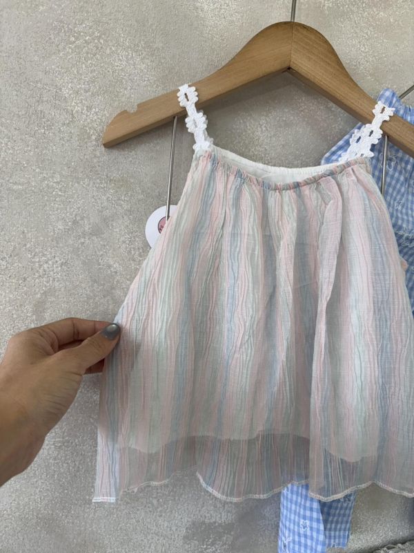 花朵漸層彩虹細肩帶上衣 