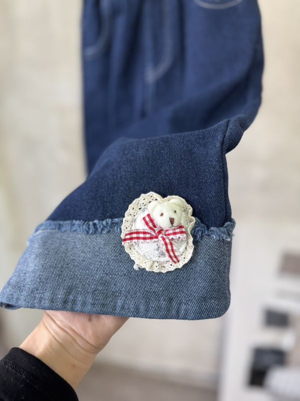 褲腳立體小熊翻摺薄絨牛仔褲 