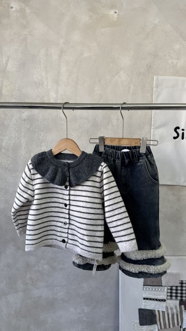 氣質翻領條紋軟針織外套 