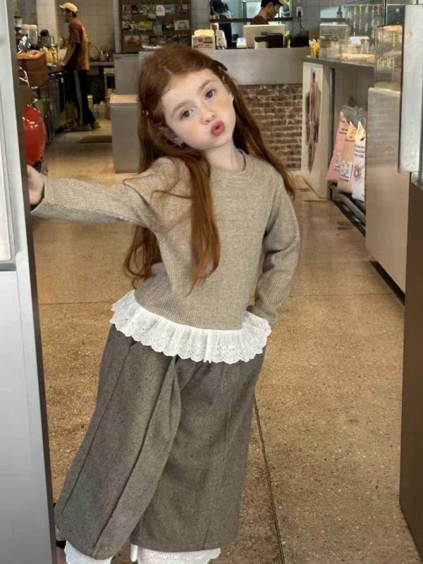 Oni蕾絲花邊卡其鉤花上衣 