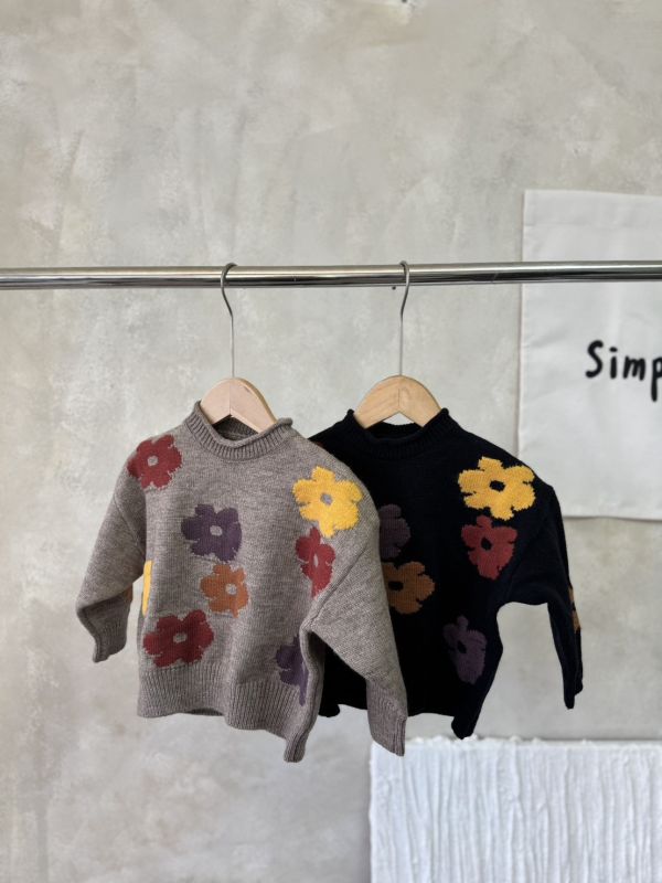 手足同款！日系花朵針織上衣 