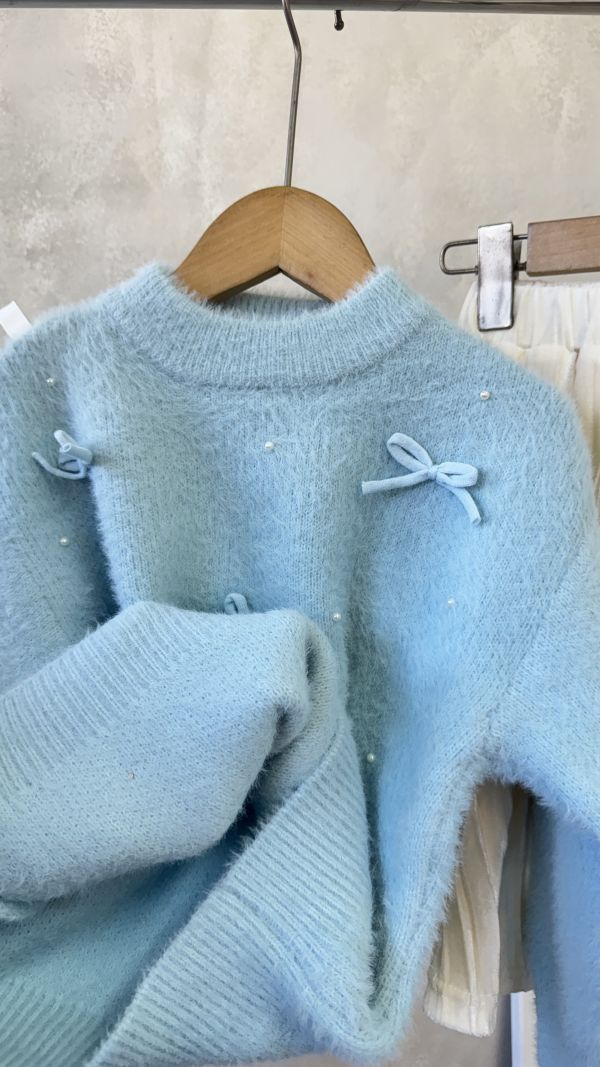 珍珠蝴蝶結軟軟毛針織上衣 