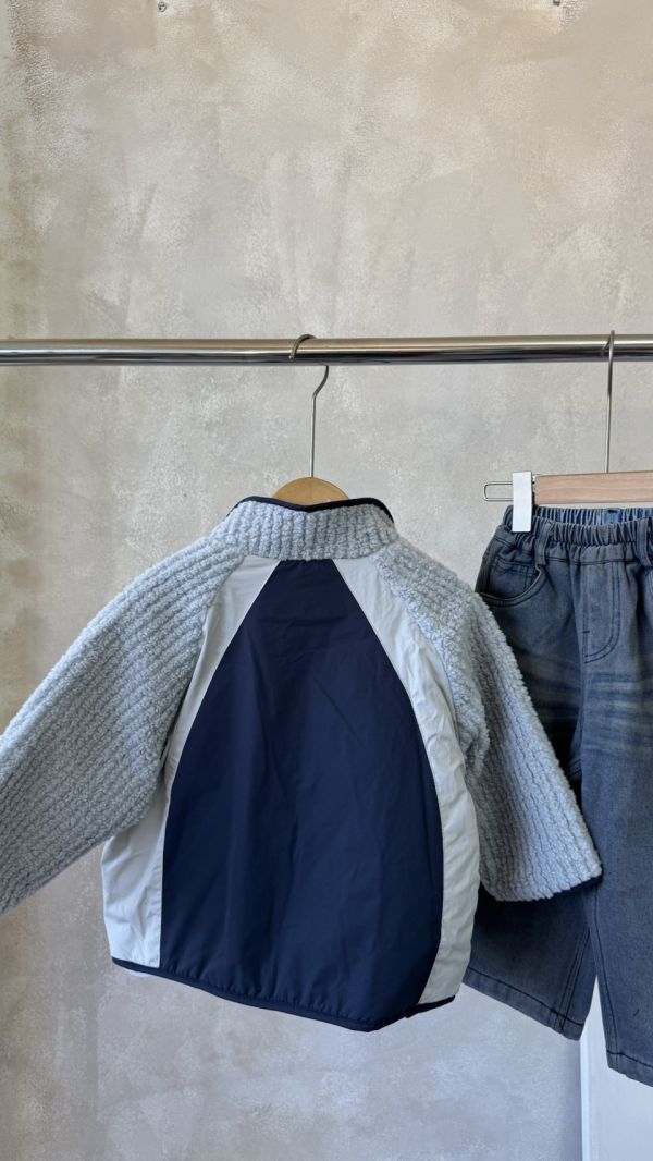 日系撞色毛毛夾棉拉鍊外套 