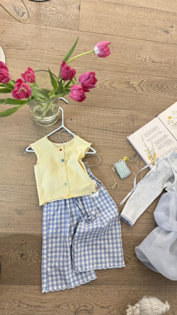 藍格紋花邊九分褲 