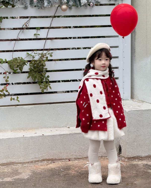 紅白點點針織上衣/外套(含同款圍巾) 