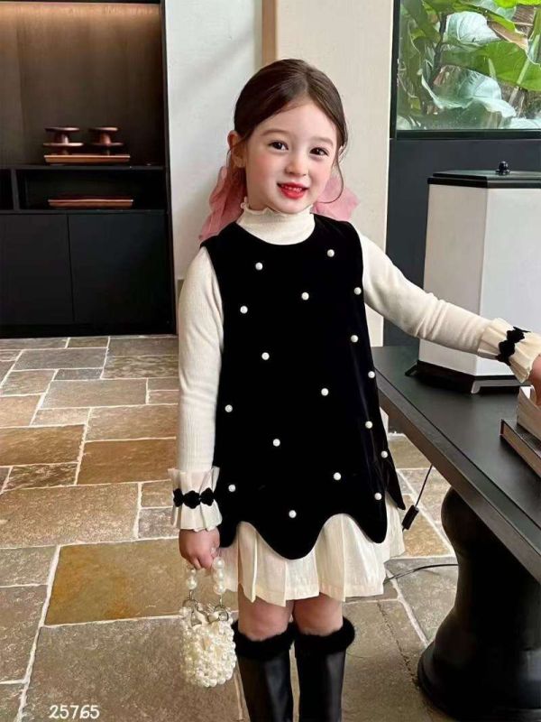 兩件套！質感珍珠荷葉邊連身裙木耳邊內搭上衣套裝 