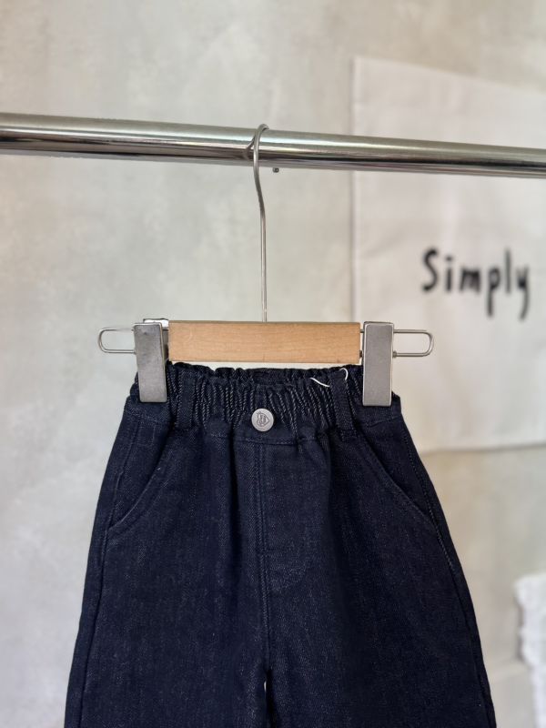 格紋花邊蝴蝶結直筒牛仔加厚長褲(褲長偏短可帶大) 