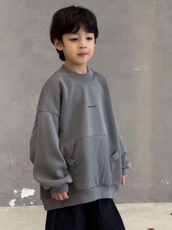 山系異材質拼接口袋狗狗刷毛上衣 