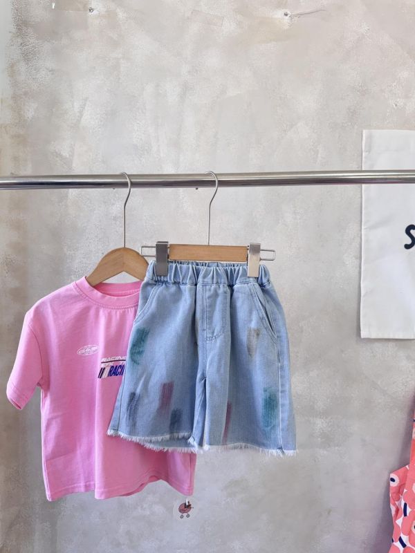 水洗字母印花短T 