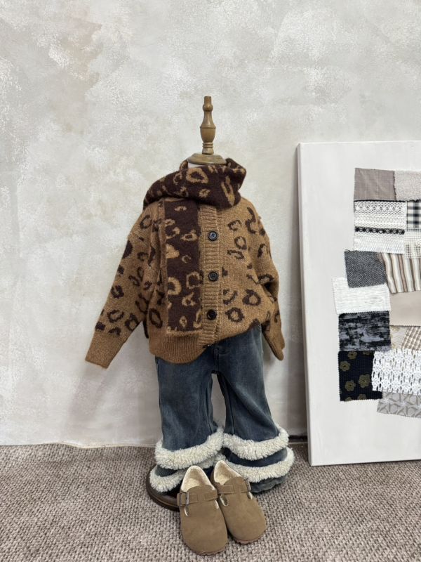 豹紋針織外套(含同款圍巾) 
